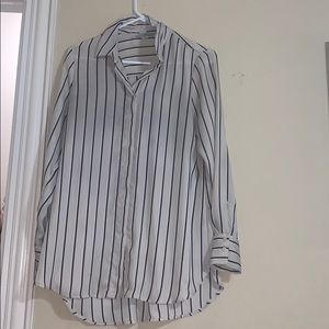 Vertical striped button up